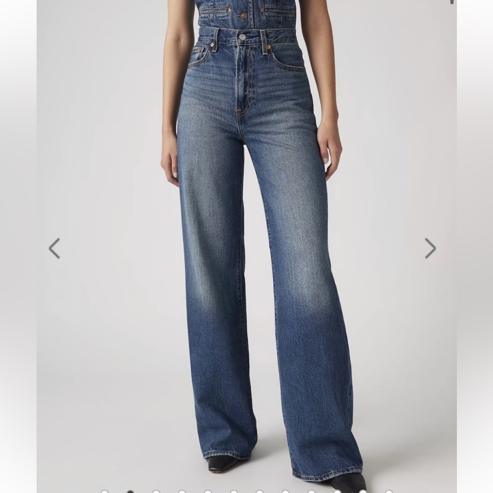 Levi's High Rise Blue Jeans for Women